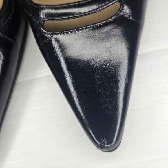 Authentic Manolo Blahnik Navy Blue Patent Leather Classic Pumps Size 35.5 - Picture 6 of 10